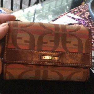 Super cute Fossil wallet